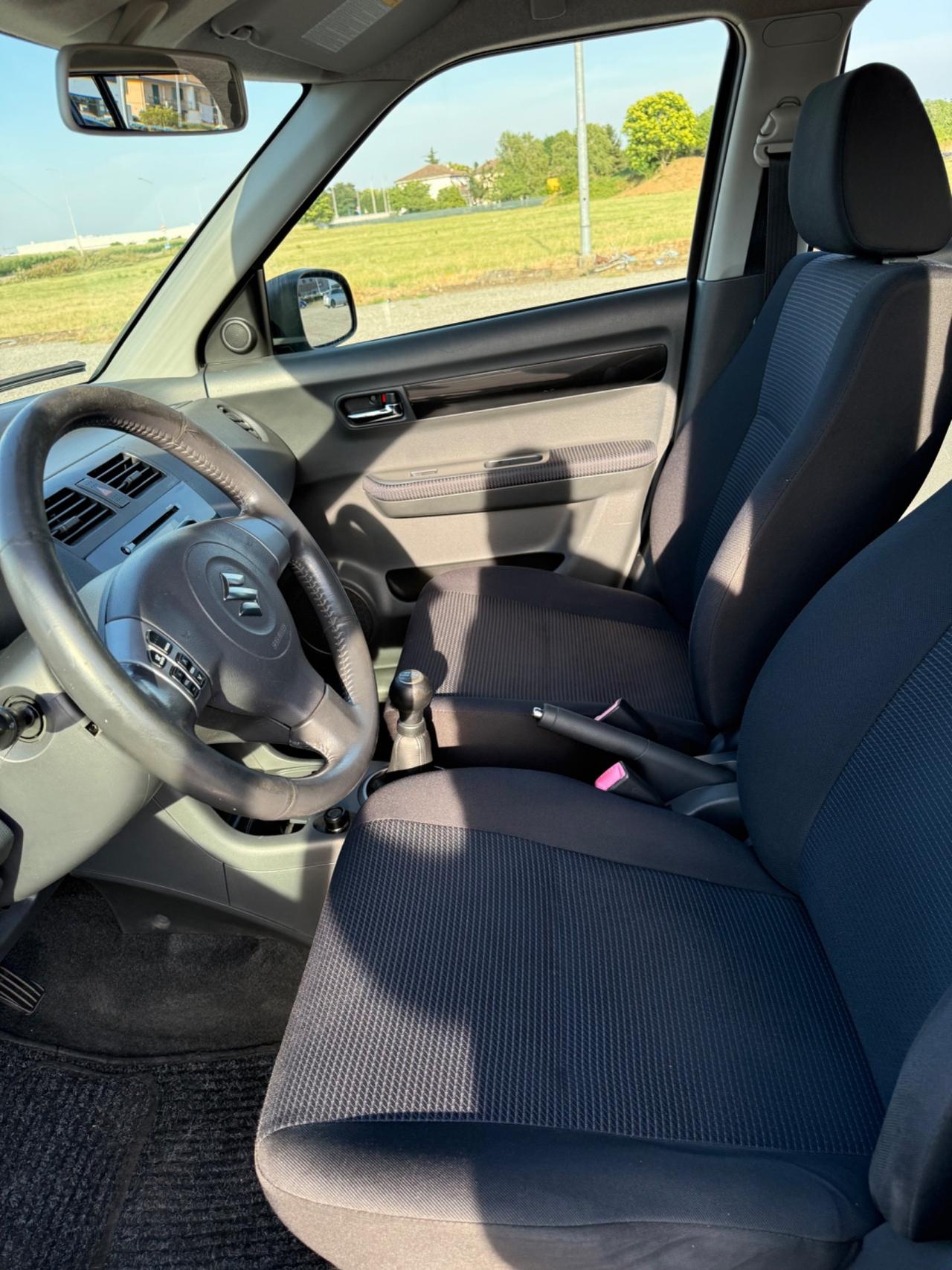Suzuki Swift 1.2 VVT 5 porte L