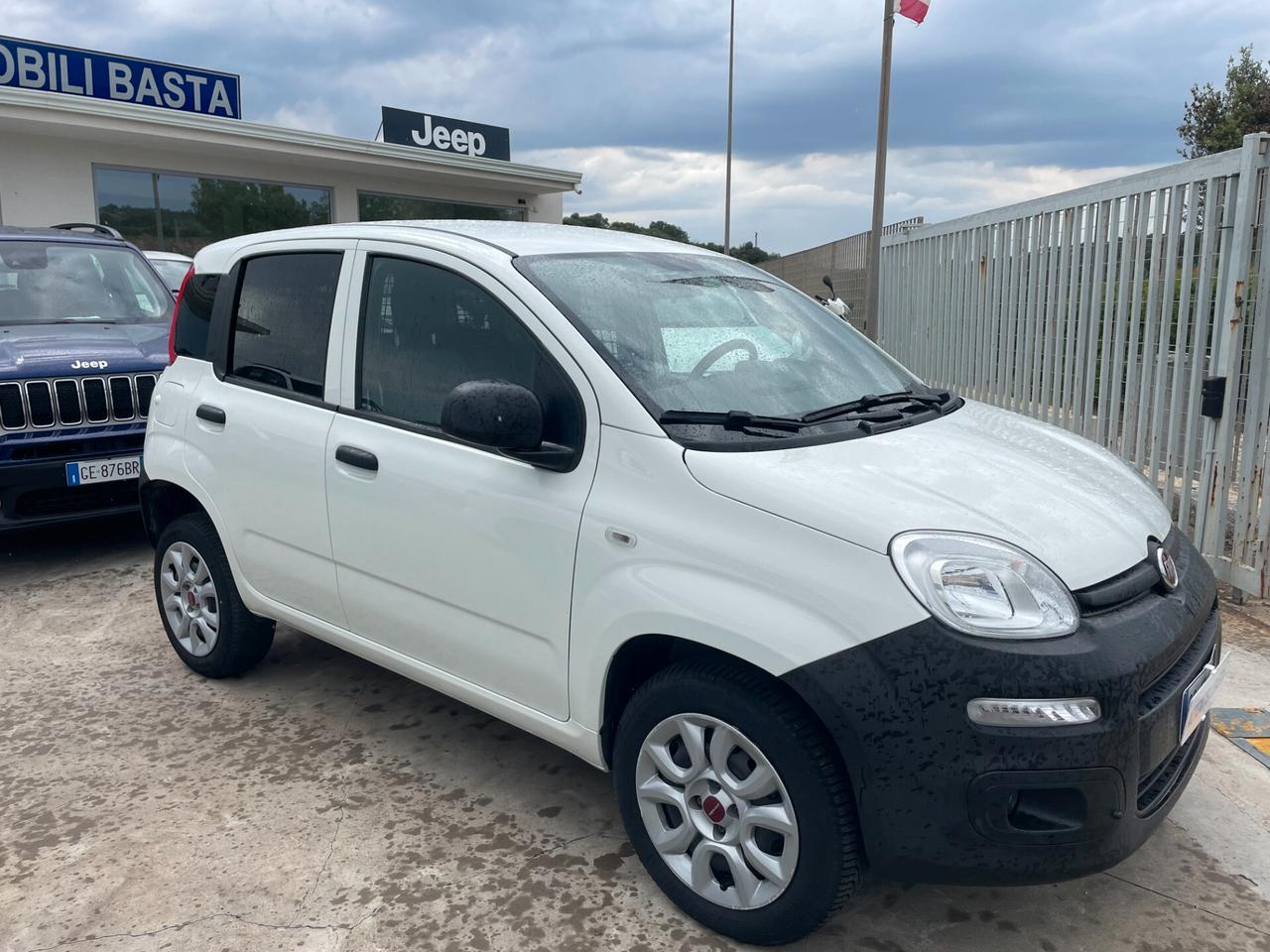 FIAT PANDA VAN Natural Power "Km 13.800"