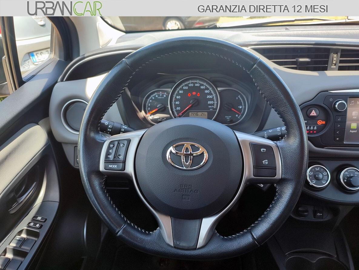 TOYOTA Yaris 1.0 5p Lounge Full - GARANZIA