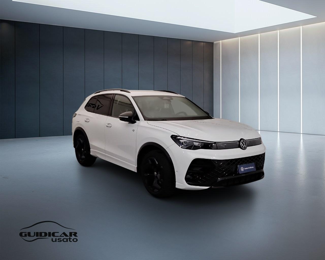 VOLKSWAGEN Tiguan III 2024 - Tiguan 1.5 etsi R-Line 150cv dsg