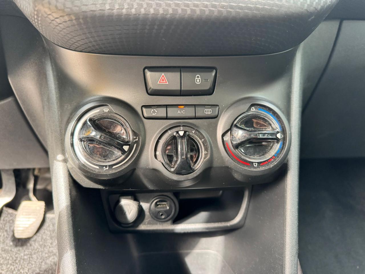 Peugeot 2008 1.2 VTi 82CV Active