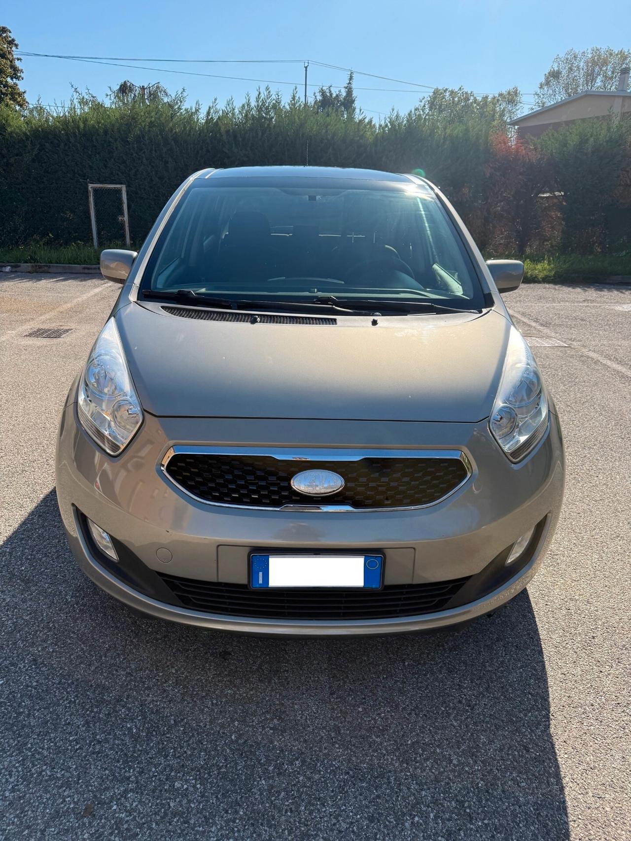 Kia Venga 1.4 GPL - NEOP. - TETTO - 12 MESI DI GARANZIA -