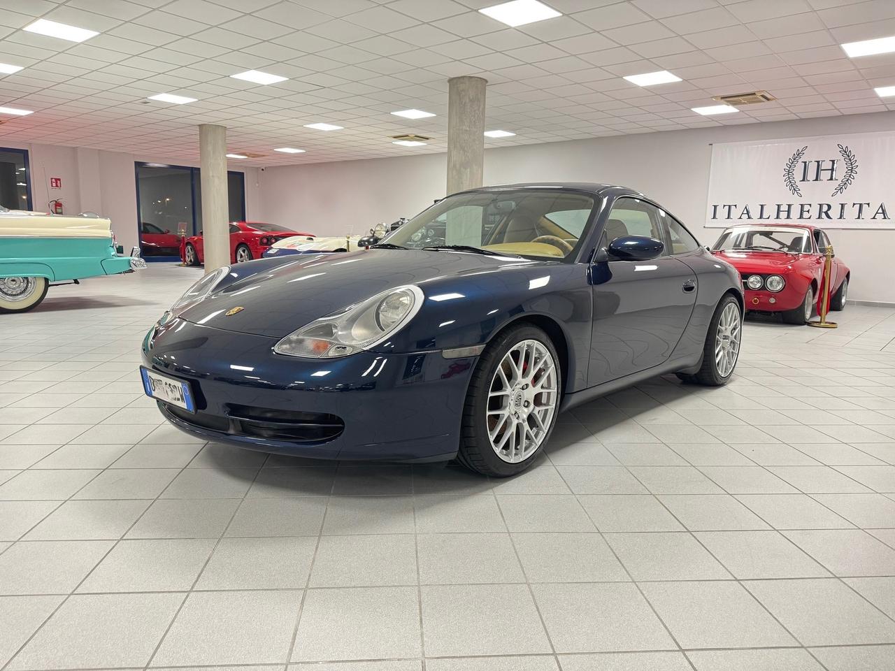 Porsche 996 Carrera
