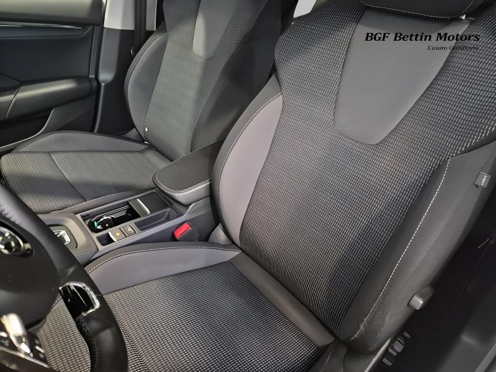 Skoda Octavia Wagon 2.0 tdi evo scr Executive 115cv dsg
