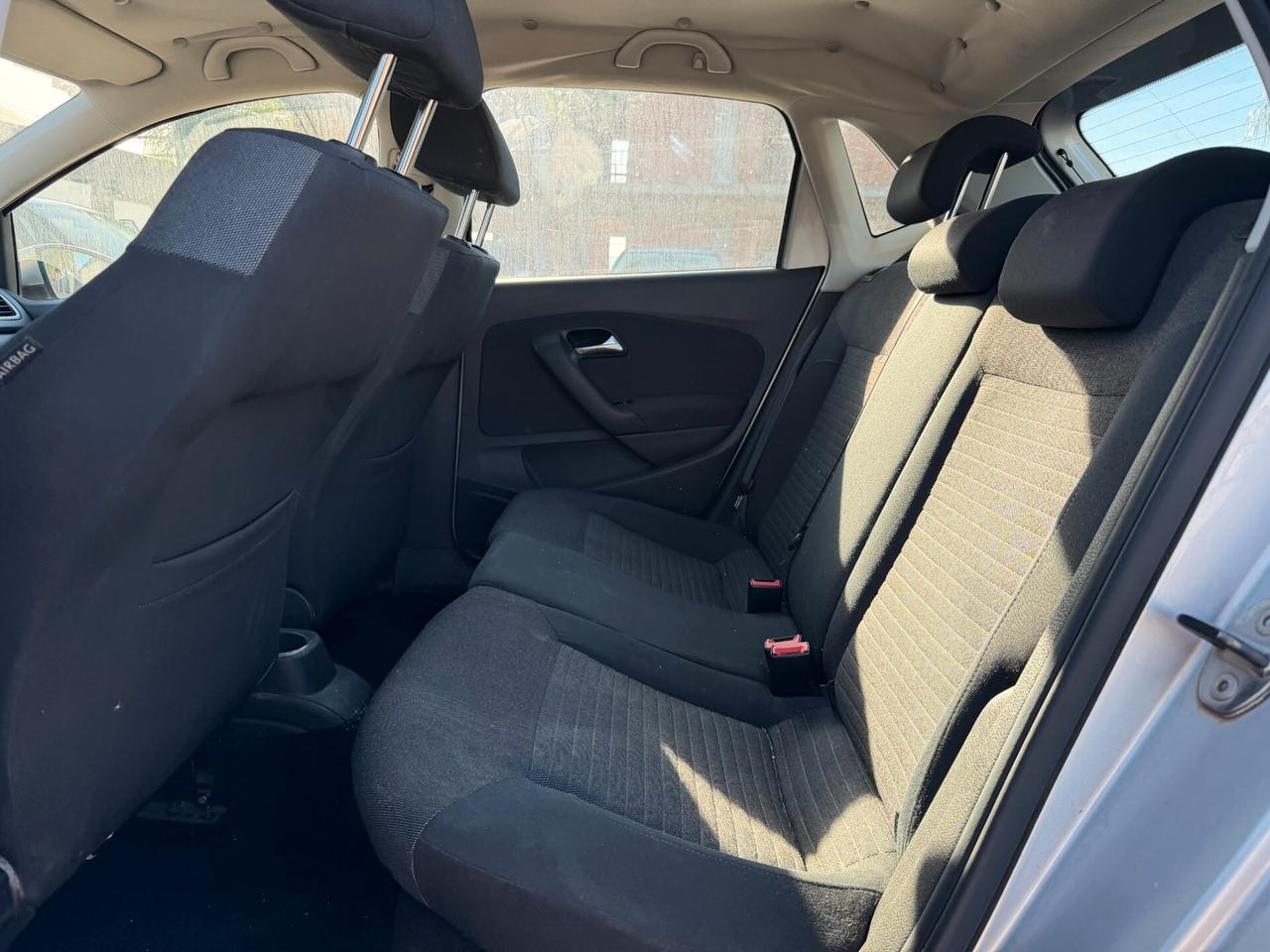 VOLKSWAGEN POLO 2012 1.2 DIESEL 75CV * LEGGI