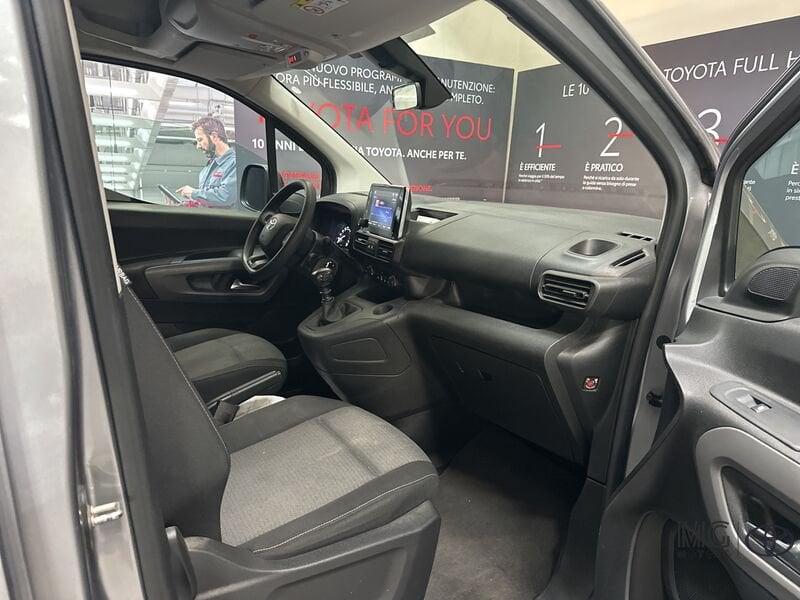 Toyota Proace City Verso 1.2 110 CV S&S Short D Lounge