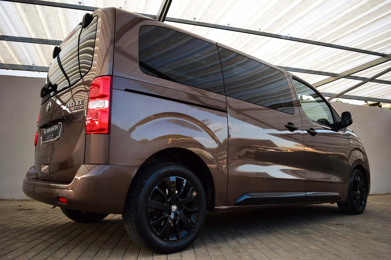 Toyota Proace 2.0D 177 cv L2 Automatica Black Edition - "Autocarro N1"