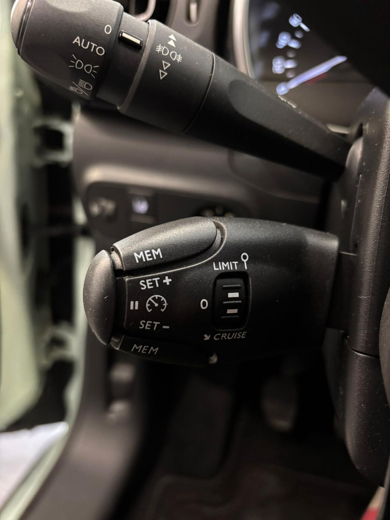Citroen C3 1.2 PureTech 82 Shine