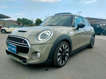 Mini 2.0 Cooper SD aut. Hype 5 porte FULL OPTIONAL