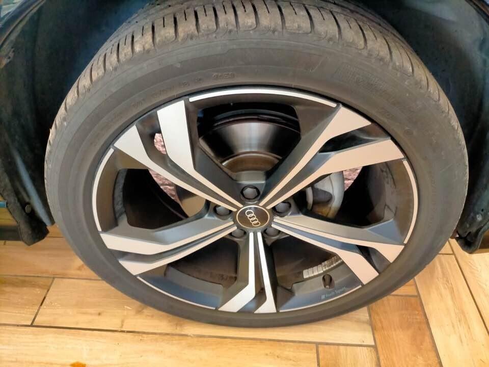 Audi Q 3 Sportback 2.0 tdi Identi Black quattro