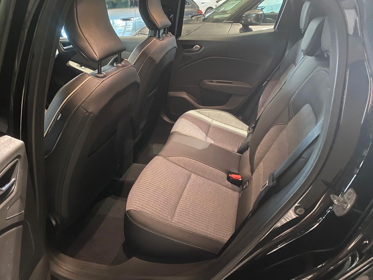 Renault Clio TCe 90 CV 5 porte Techno