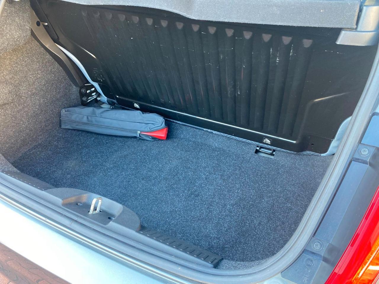 FIAT 500 HYBRID 1.0cc IDONEA OK NEOPATENTATI