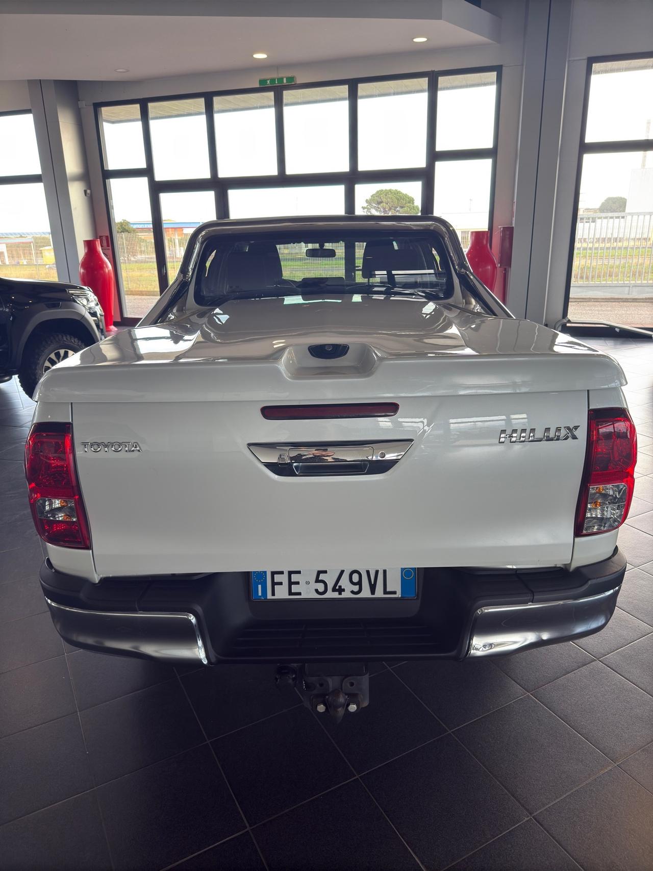 Toyota Hilux 2.4 D-4D 4WD 4 porte Double Cab Lounge