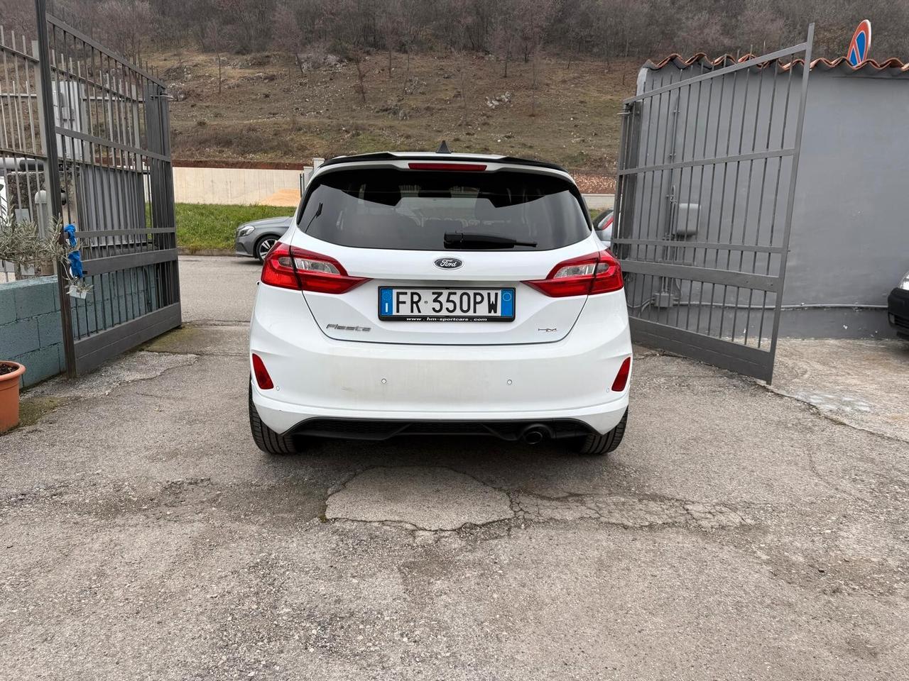 FORD FIESTA 1.1 S.T. LINE 5 P OK NEOP.