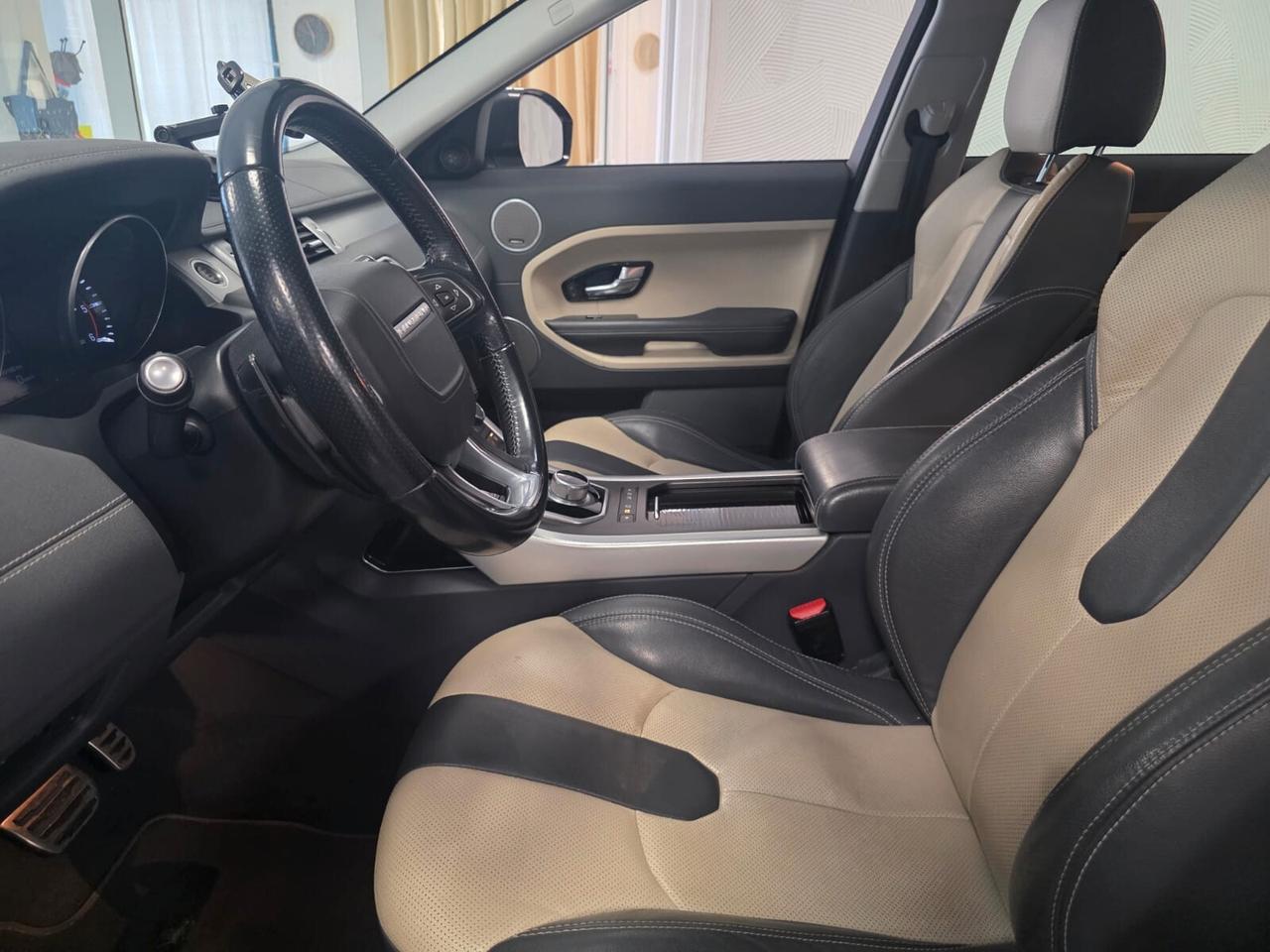 Land Rover Range Evoque 2.2 Sd4 5p. Autobiography