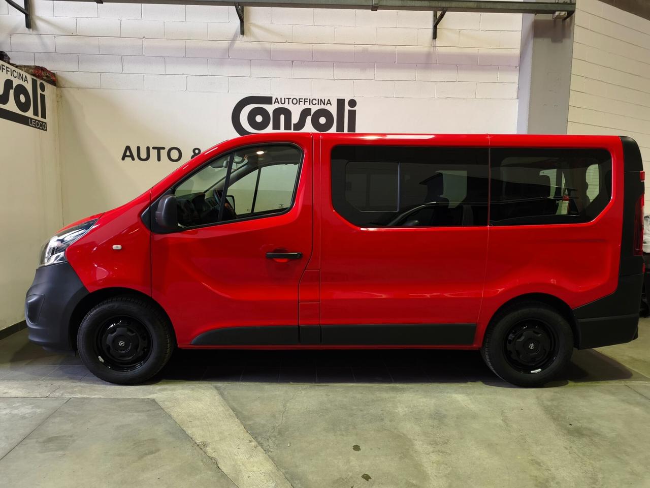 OPEL VIVARO 1.6CDTI 95CV L1H1 GANCIO TRAINO 9POSTI