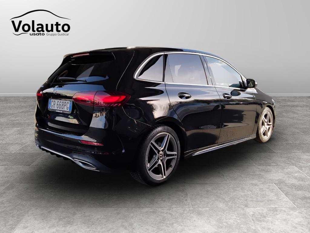 Mercedes-Benz Classe B - W247 2023 - B 180 AMG Line Advanced Plus auto