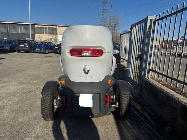 RENAULT Twizy LIFE BATTERIA A NOLEGGIO