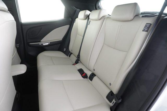 LEXUS LBX LBX Hybrid Elegant