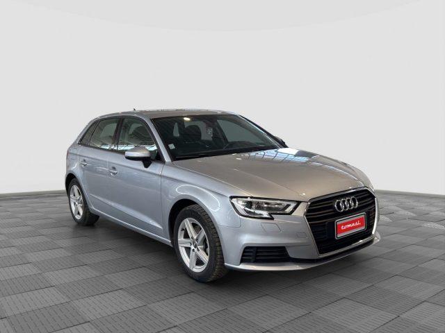 AUDI A3 A3 SPB 35 TFSI COD Business
