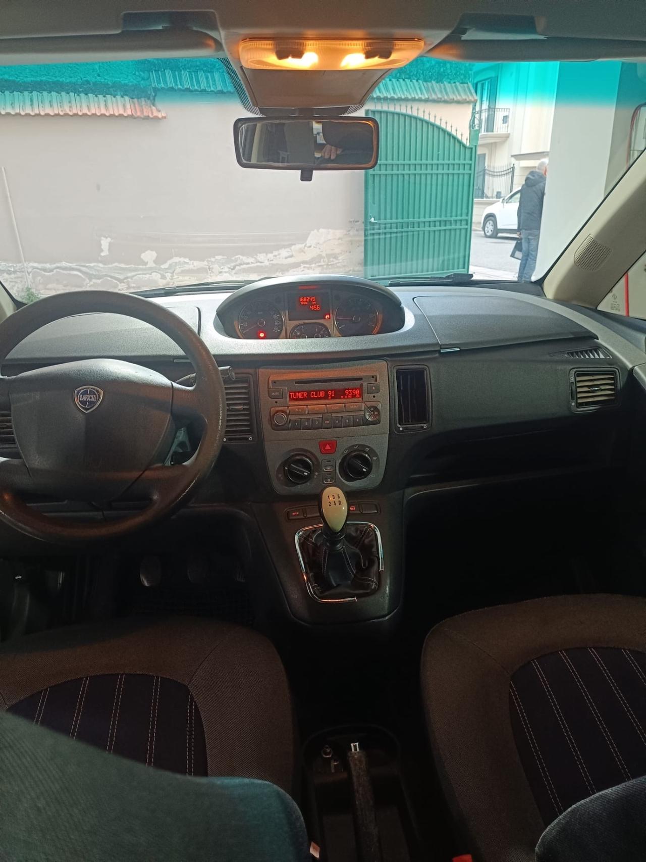 Lancia MUSA 1.4 16V Oro GPL