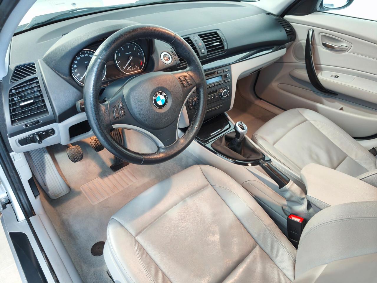 Bmw 120 120i cat 5 porte Futura