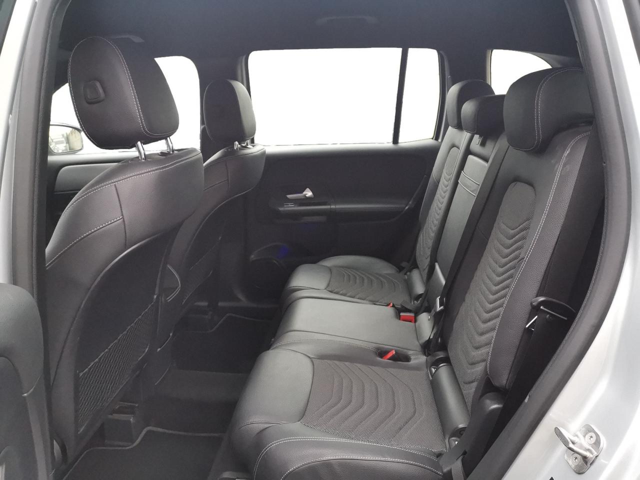 Mercedes-Benz GLB - X247 2019 - GLB 180 d Sport Plus Easy Tech auto