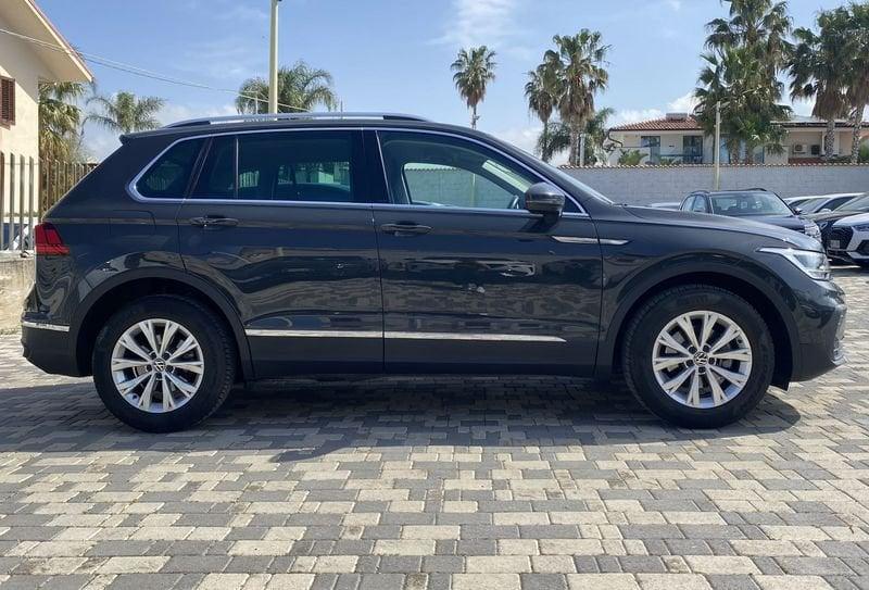 Volkswagen Tiguan Life 2.0 TDI 122 CV