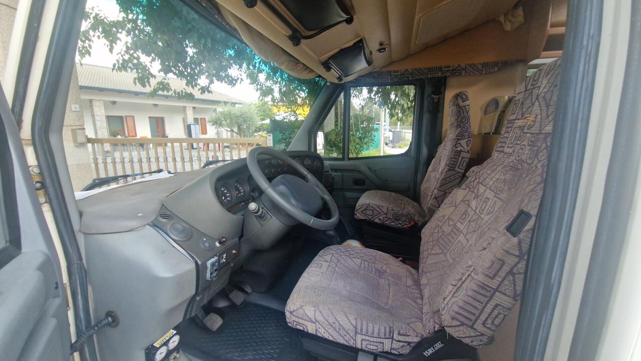 Iveco Daily Camper Laika 2.8 diesel manuale 6 rapporti