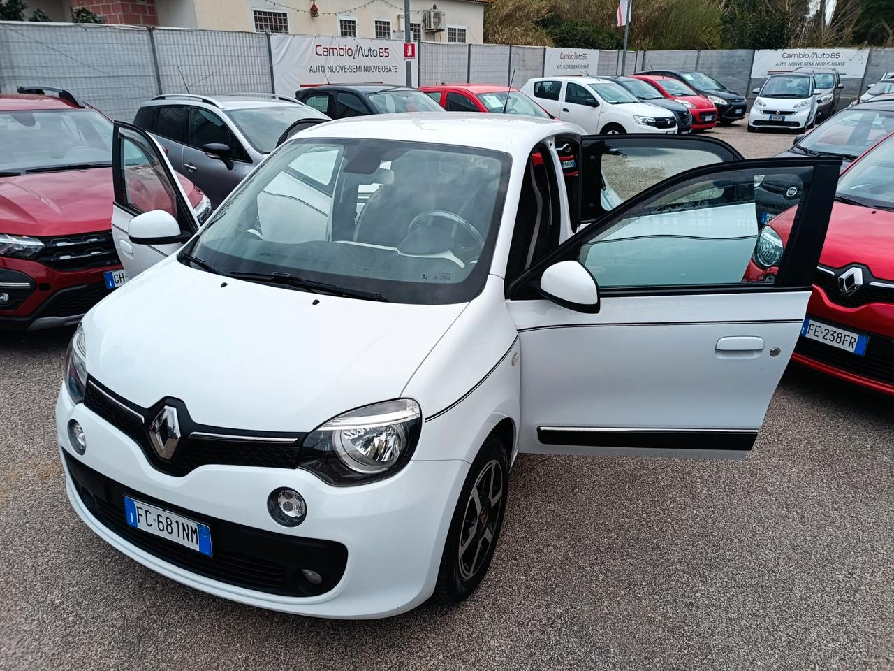 Renault Twingo SCe Lovely