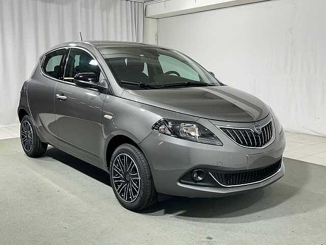 Lancia Ypsilon 1.0 FireFly 5 porte S&S Hybrid Gold Plus 5 posti