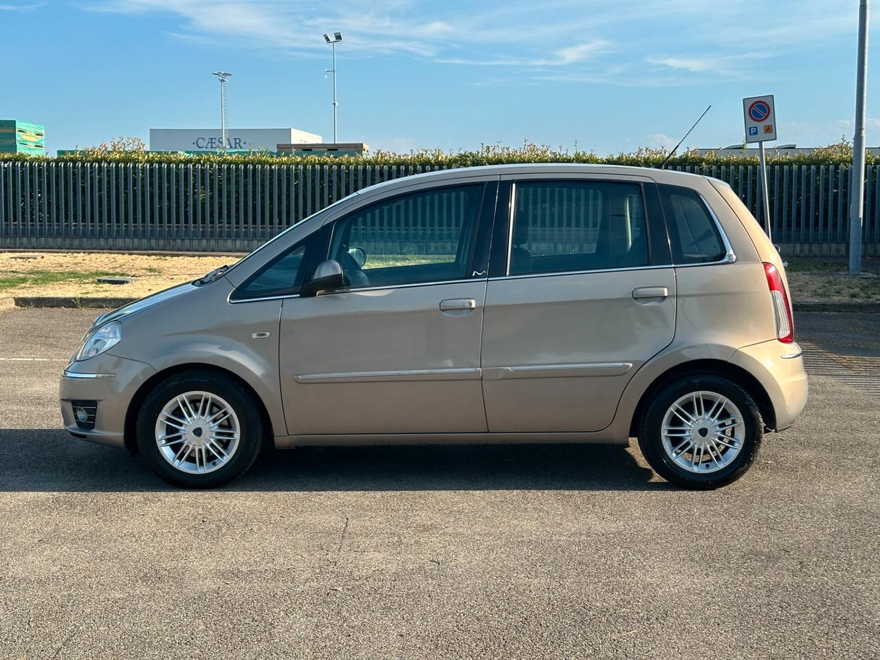 Lancia MUSA 1.3 Mjt 16V 95 CV S&S DPF Oro