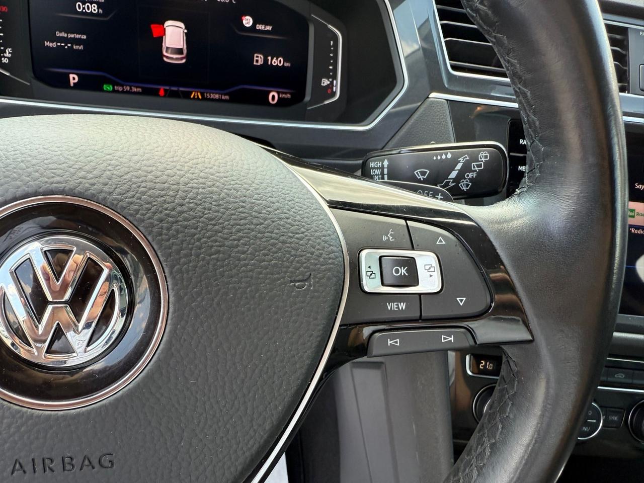 Volkswagen Tiguan 2.0TDI 150CV DSG R-LINE*UNICO PROP