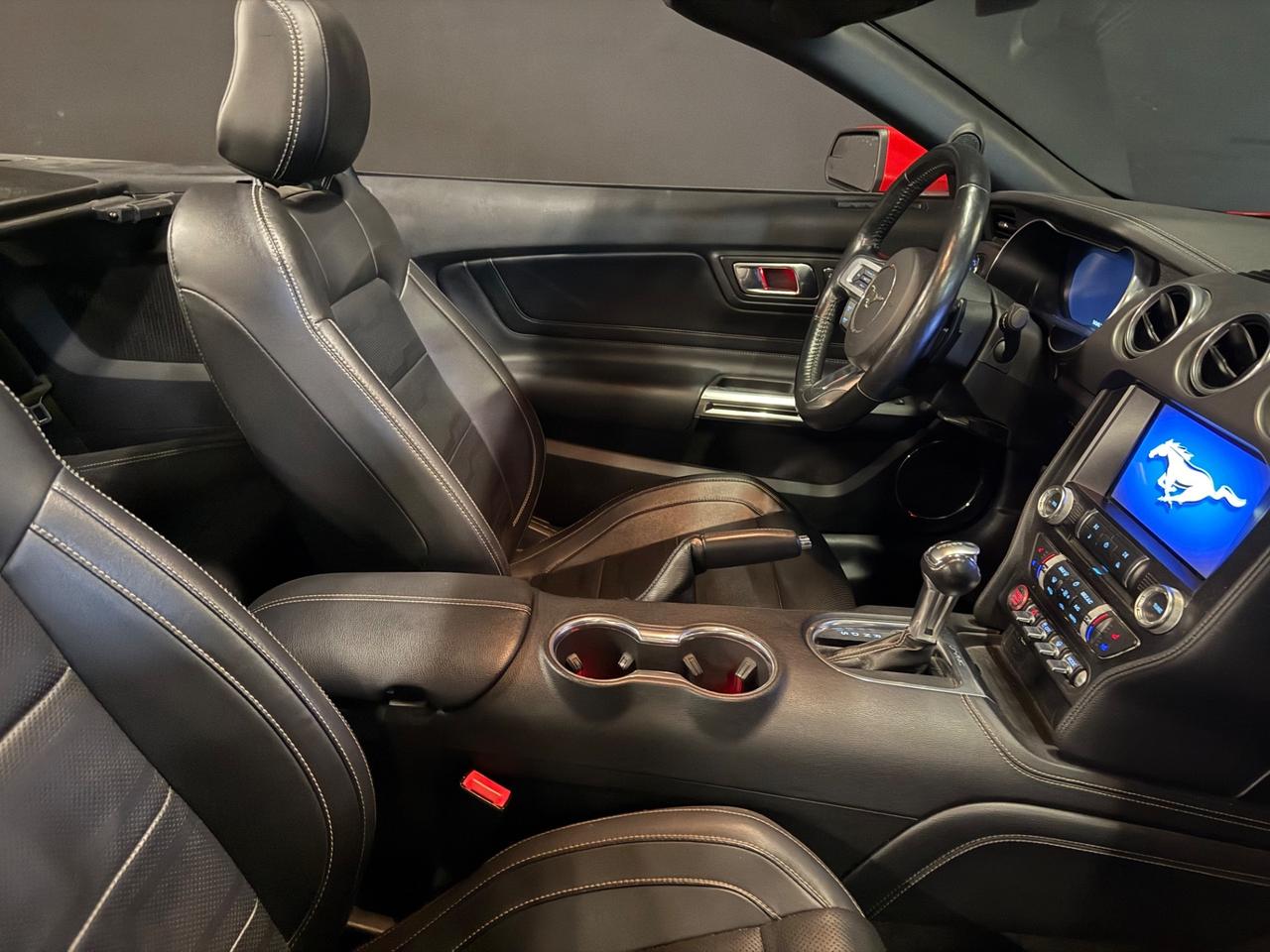 Ford Mustang Cabrio 2.3 NO SUPERBOLLO