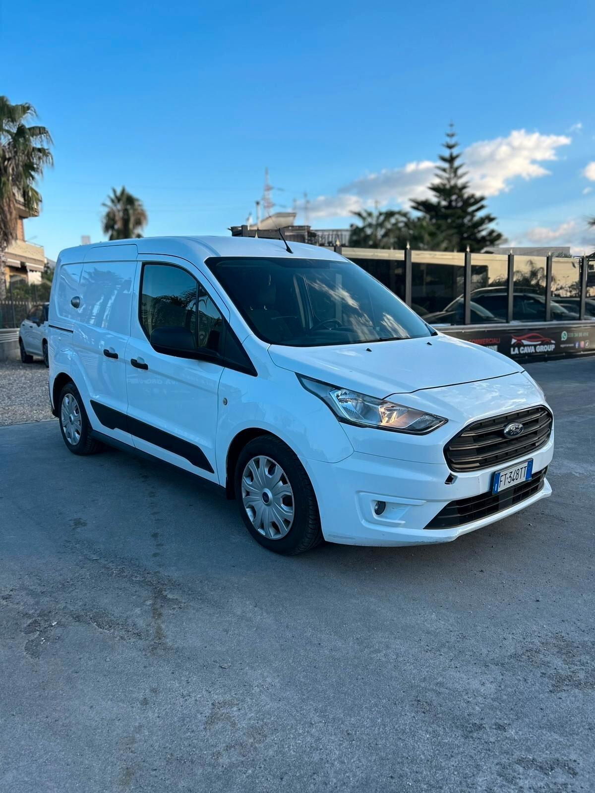 Ford Tourneo Courier 1.5 TDCI 100 CV Plus
