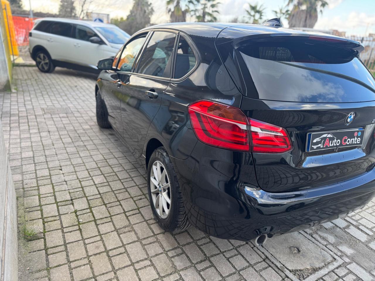 Bmw 2er Active Tourer 216d Advantage