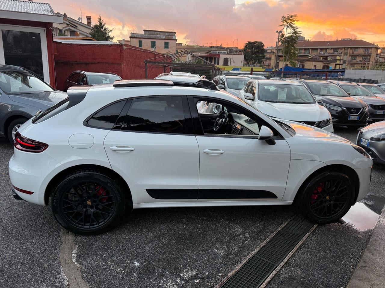 Macan 3.0 GTS-STRAFULL-NO VINCOLI-PERMUTE