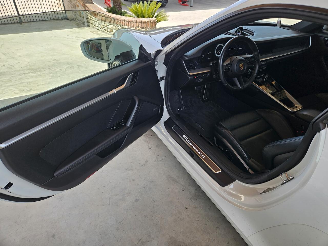 Porsche 992 4S Iva Esposta