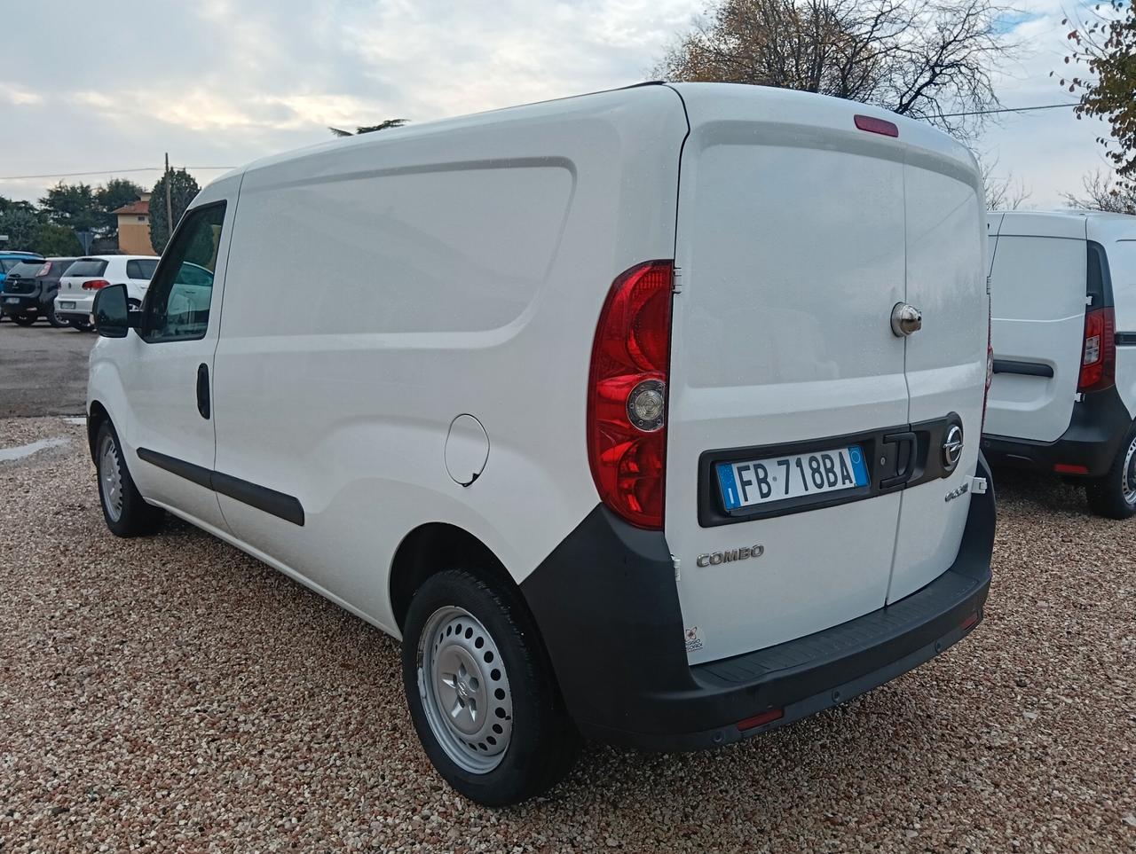 Opel Combo maxi