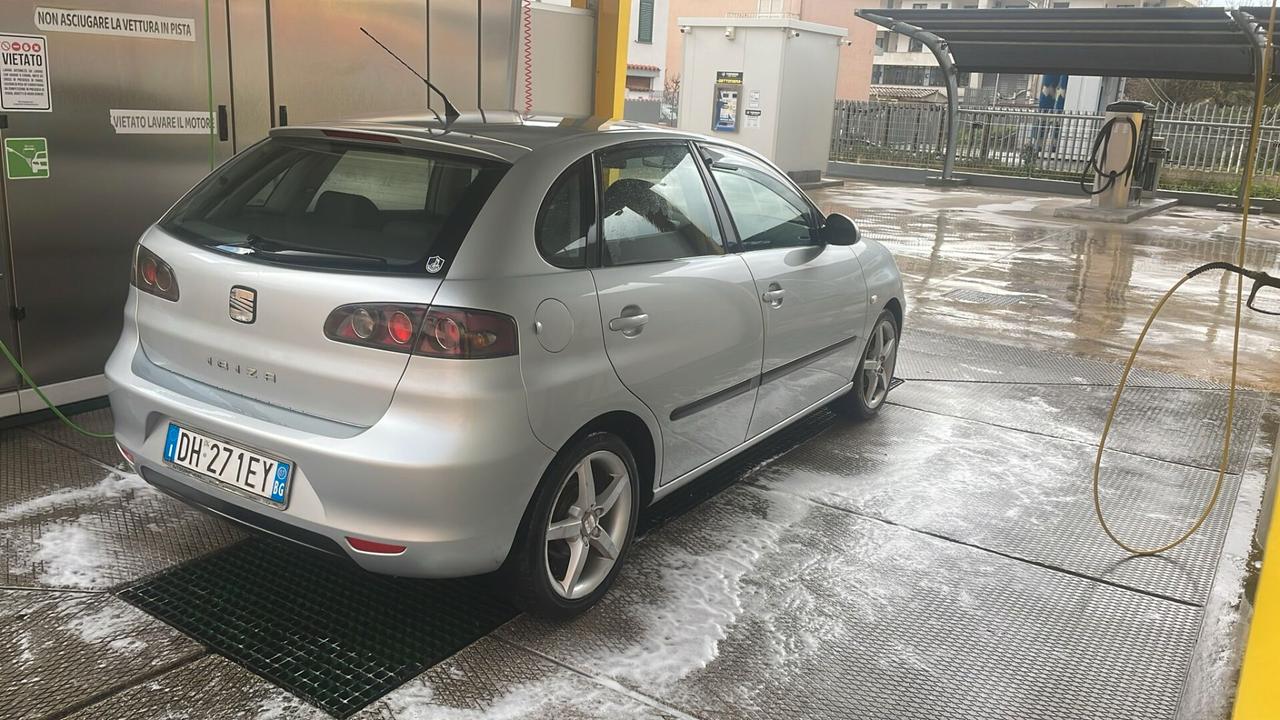 Seat Ibiza 1.4 TDI 80CV 5p. Special Edition