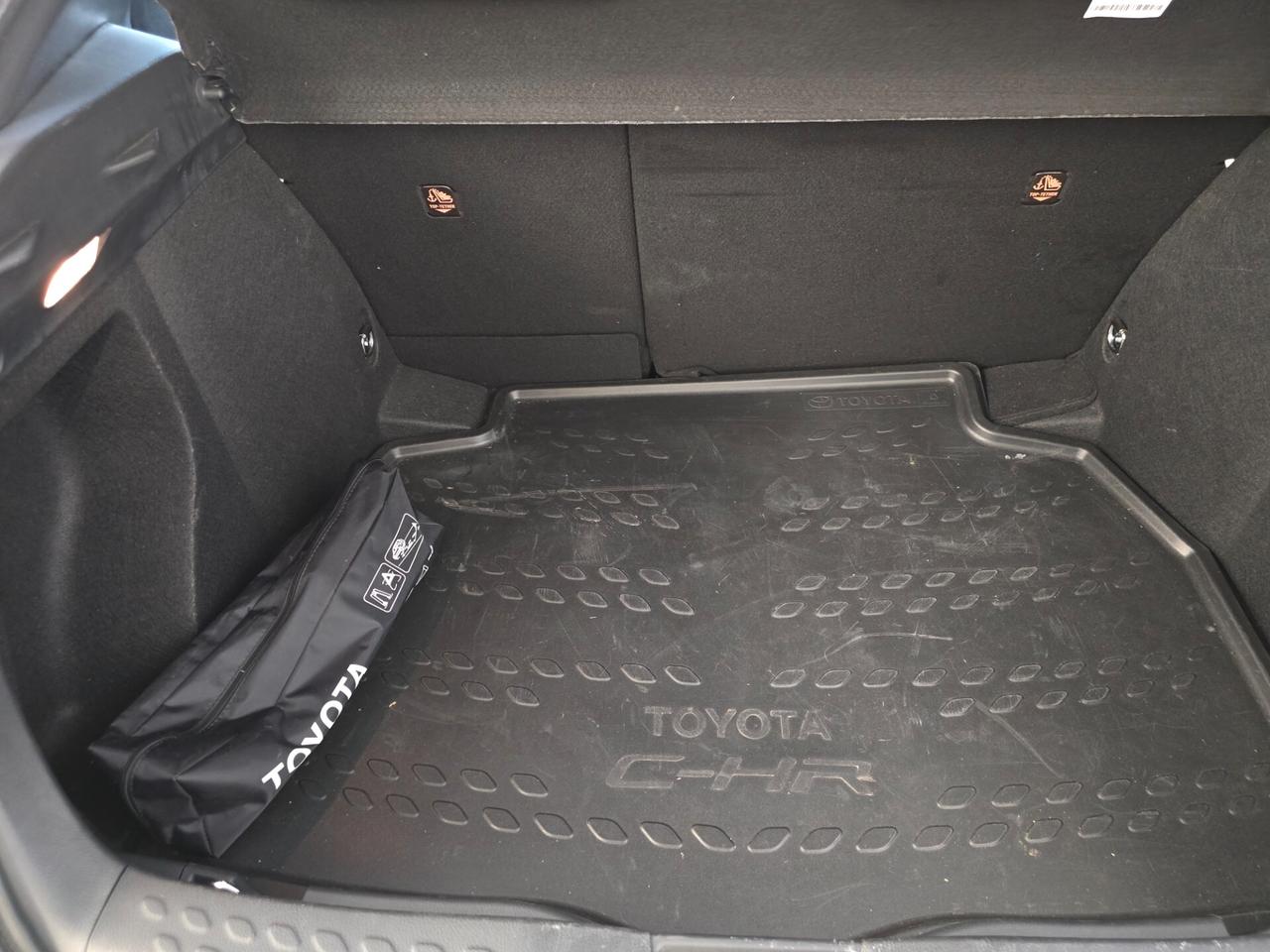 Toyota C-HR 1.8 Hybrid E-CVT Active