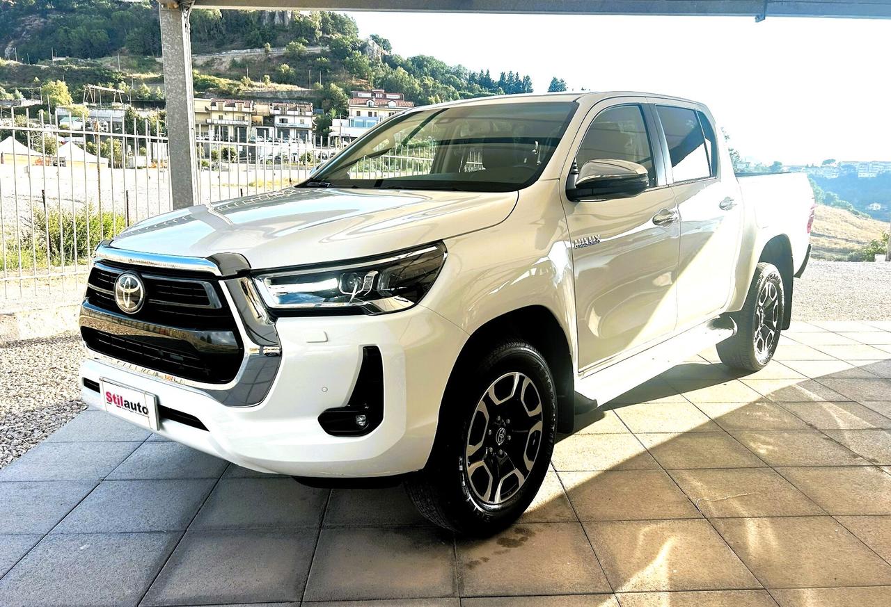 Toyota Hilux 2.4 D-4D 150cv 4WD 4porte Double Cab Executive