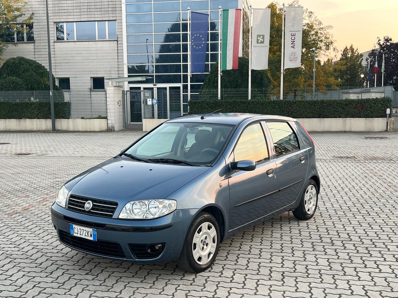 Fiat Punto 1.2i cat 5 porte ELX