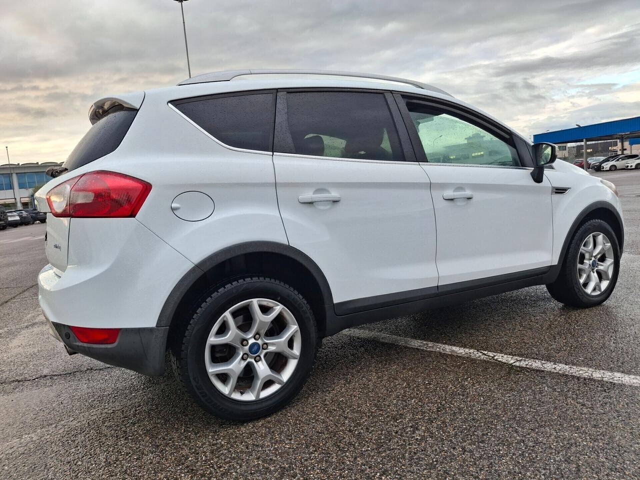 Ford Kuga 2.0 TDCi 140 CV. Titanium*GARANZIA 12 MESI*