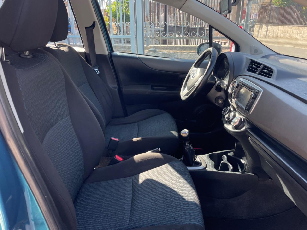 Toyota Yaris 1.0 5 porte