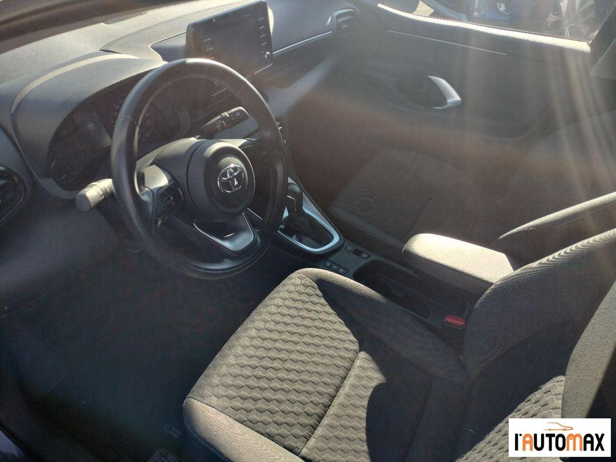 TOYOTA - Yaris 1.5h Business