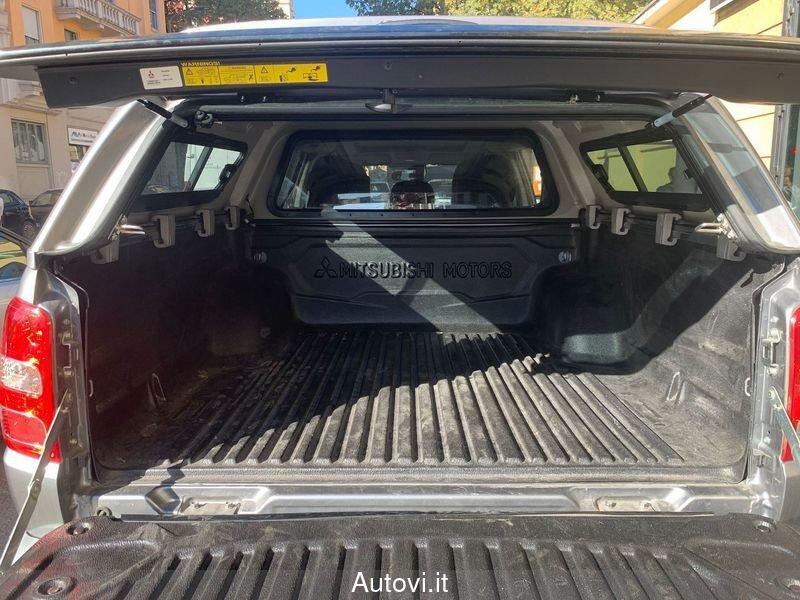 Mitsubishi L200 L200 2.4 DI-D/154CV Double Cab Intense (PROMO)