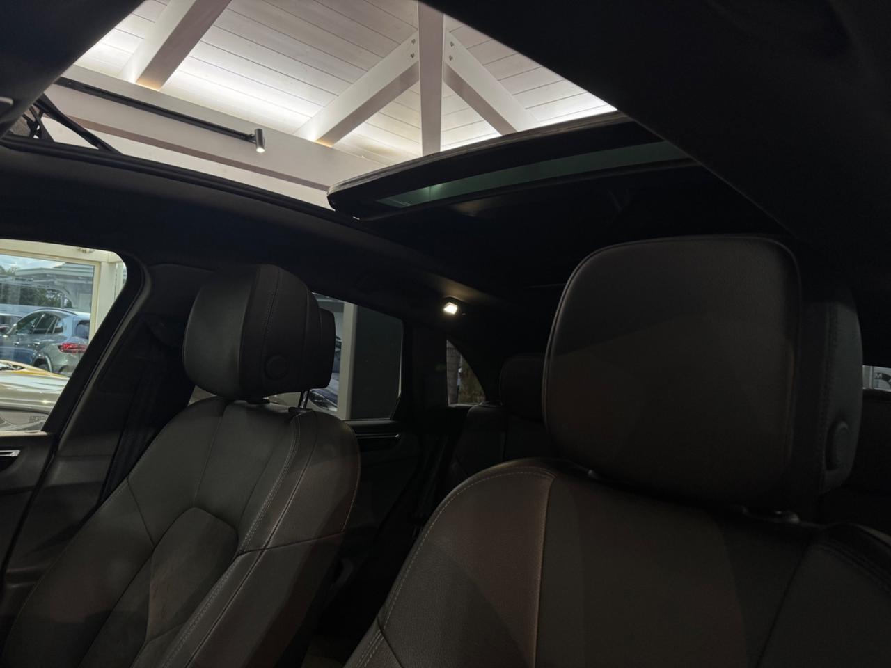 Porsche Macan 3.0 S Diesel TETTO
