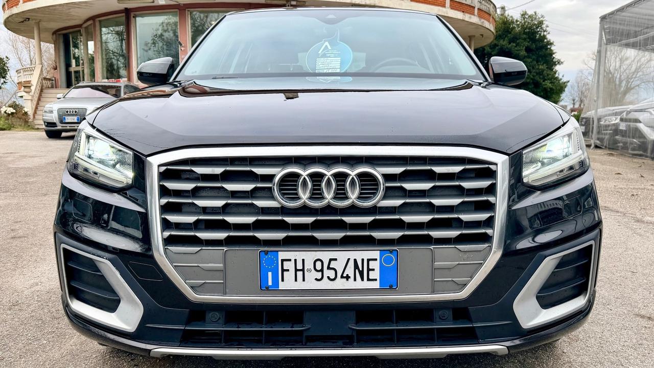 Audi Q2 2017 1.6 TDI Business km 160,000 GARANZIA 12 mesi ! ! !