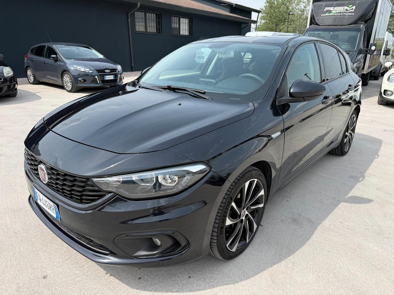 Fiat Tipo 1.6 Mjt S&S 5 porte S-Design
